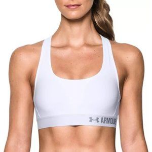 Under Armour Size XS White Wire Free Medium Impact